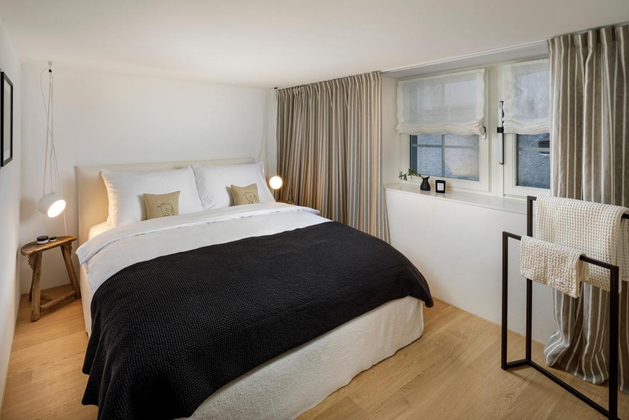 Deluxe Suite,1300765141:JPEG
